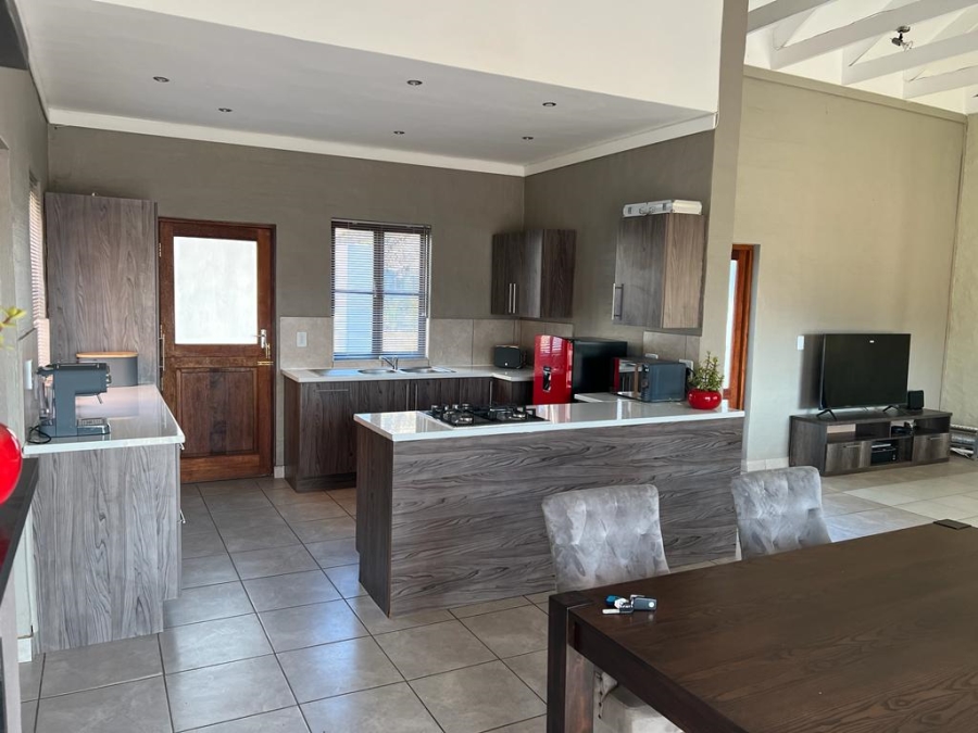 2 Bedroom Property for Sale in La Camargue Private Country Estate North West